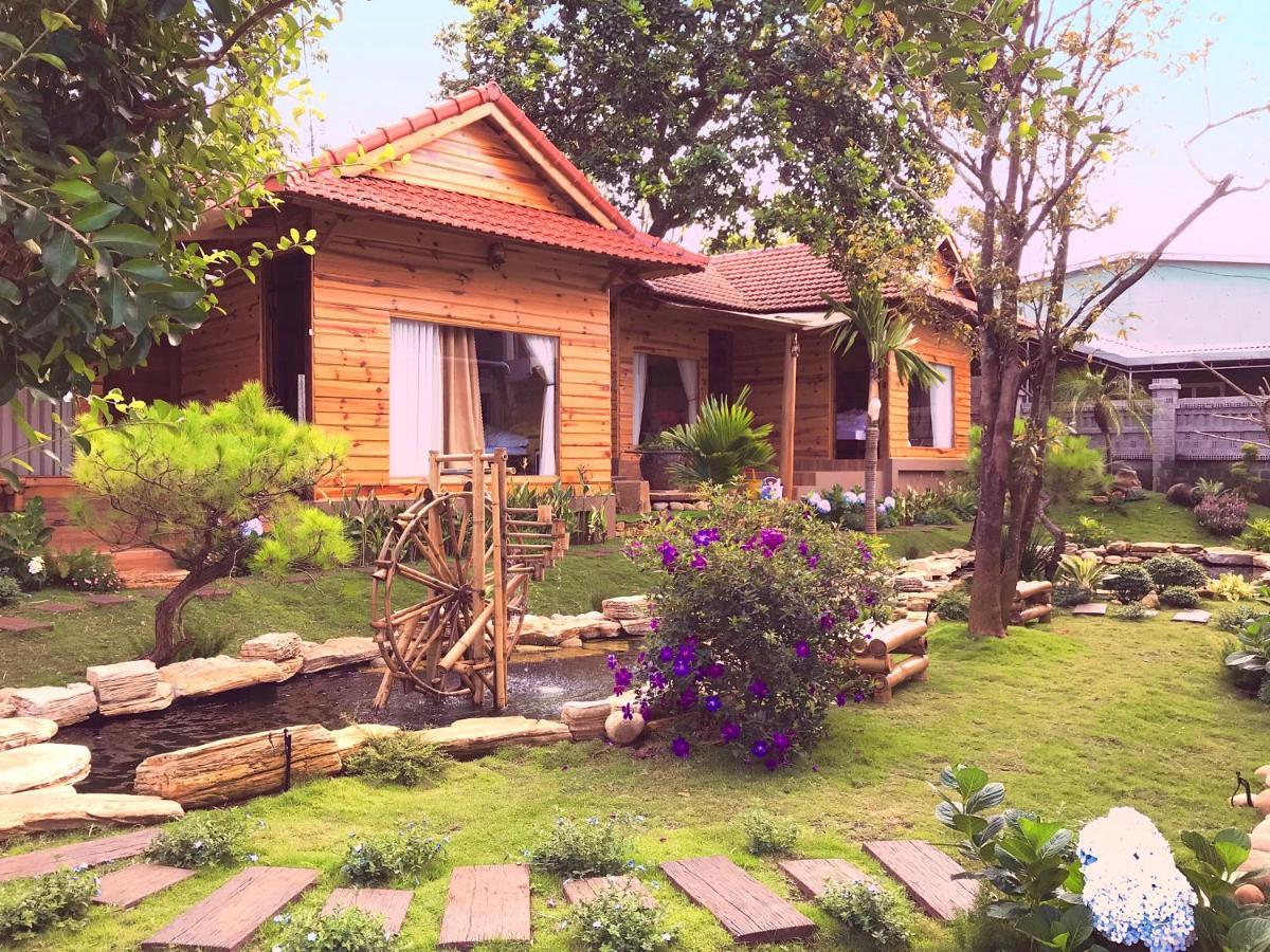 Sora Homestay Pleiku Exterior foto